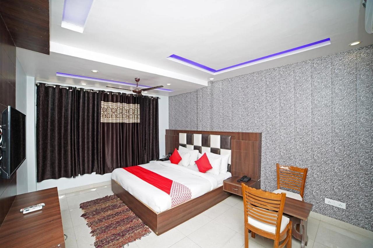 Oyo 39539 Hotel Vansh & Restaurant Kashipur Exterior photo